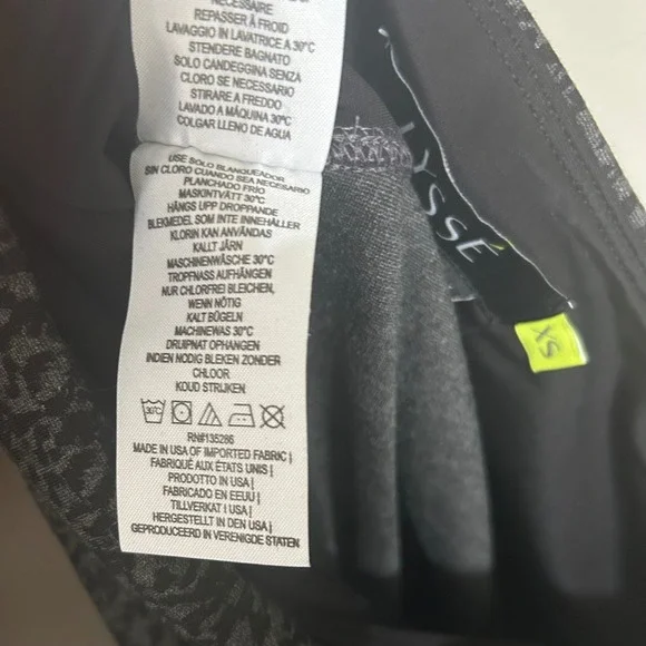 Lysse Sketch Animal Leggings Women XS Charcoal Black NEW High Waist Shaping - Picture 15 of 15